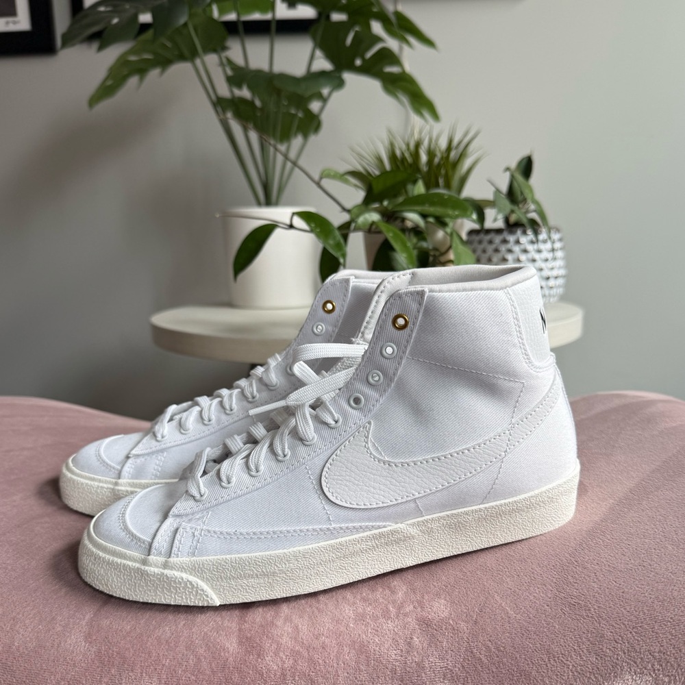 Nike Blazer Mid '77 Canvas Women’s 8.5